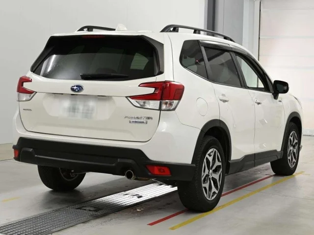 Subaru FORESTER — фото 2
