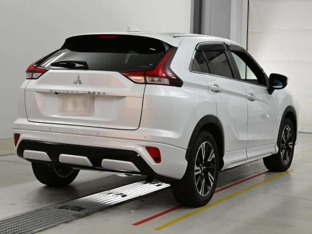 Mitsubishi ECLIPSE CROSS — фото 2
