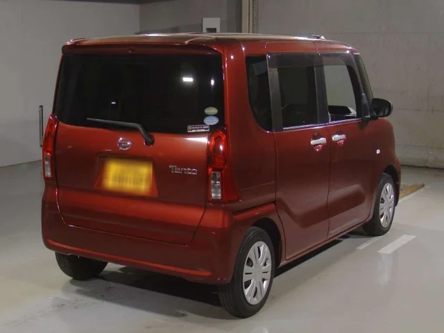 Daihatsu TANTO — фото 2