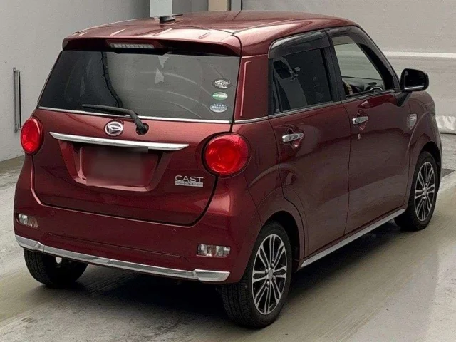 Daihatsu CAST — фото 2
