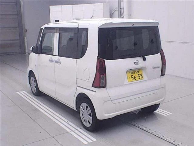 Daihatsu TANTO — фото 2
