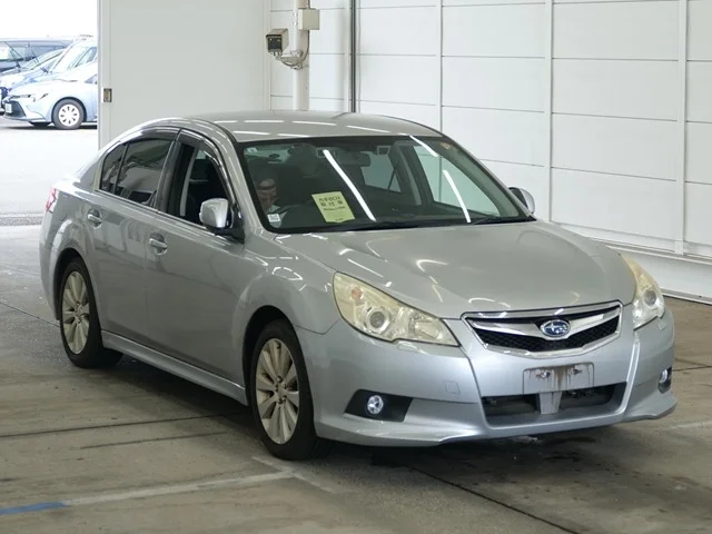 Subaru LEGACY B4