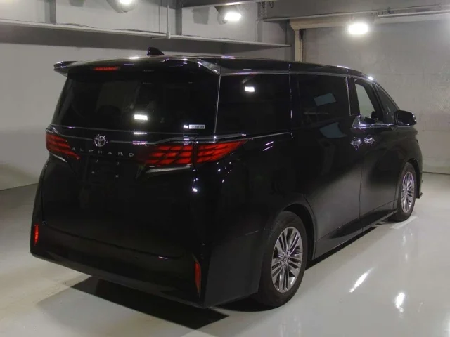 Toyota ALPHARD — фото 2