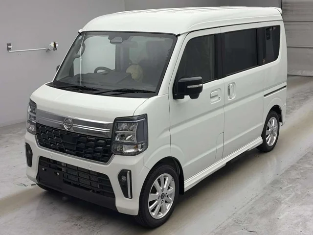 Nissan CLIPPER RIO