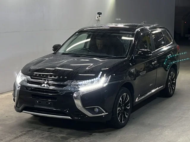 Mitsubishi OUTLANDER PHEV