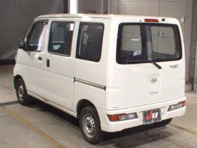 Daihatsu HIJET VAN — фото 2