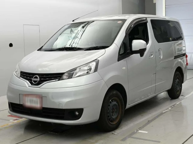 Nissan NV200 — фото 1