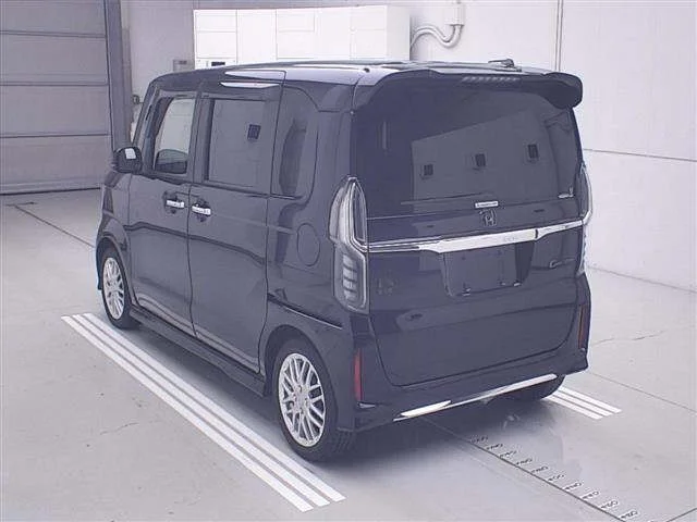 Honda N BOX — фото 2
