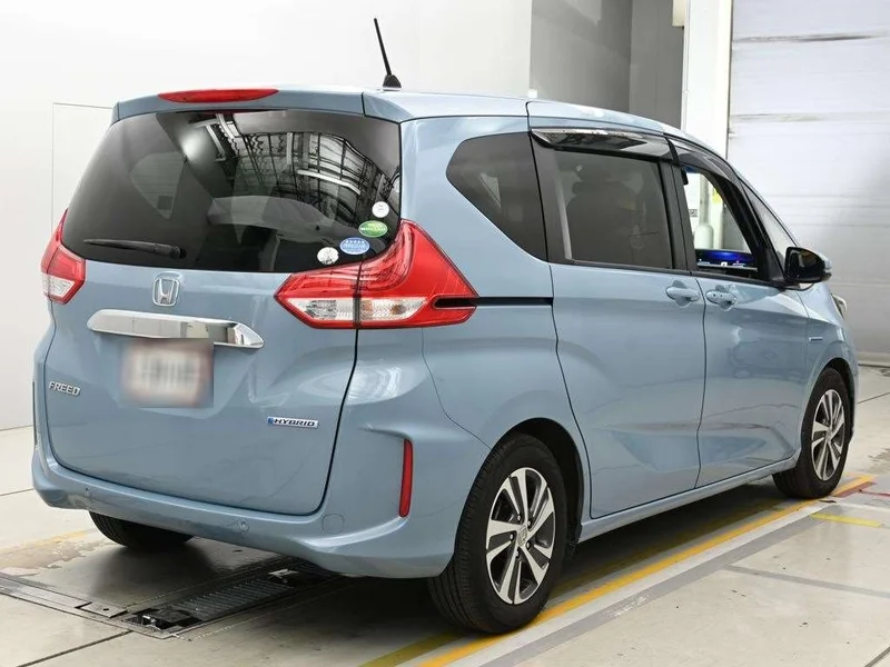 Honda FREED HYBRID — фото 2