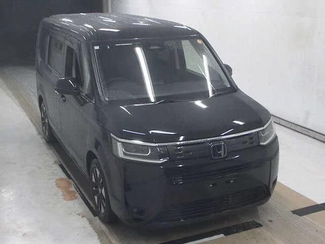 Honda STEP WAGON — фото 1