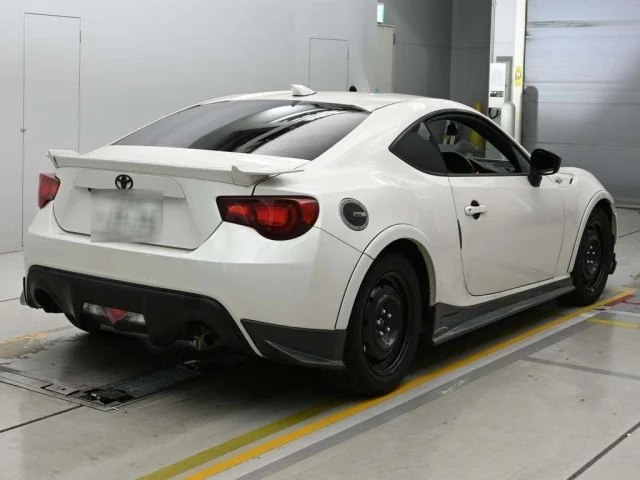 Toyota 86 — фото 2