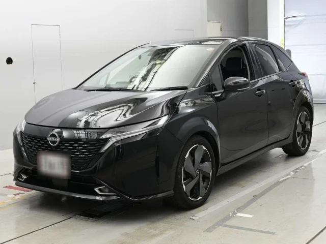Nissan AURA — фото 1
