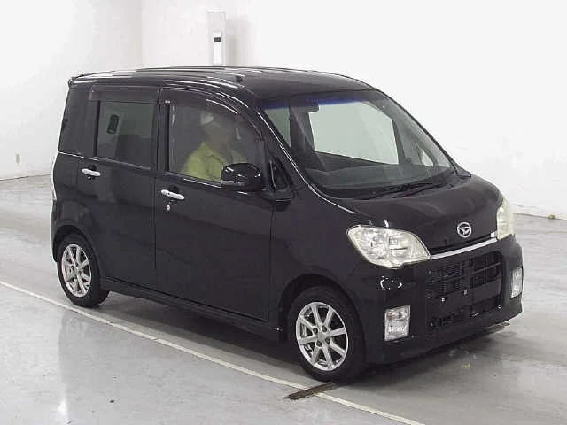 Daihatsu TANTO EXE