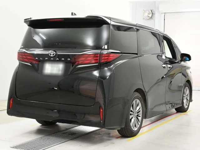 Toyota ALPHARD — фото 2