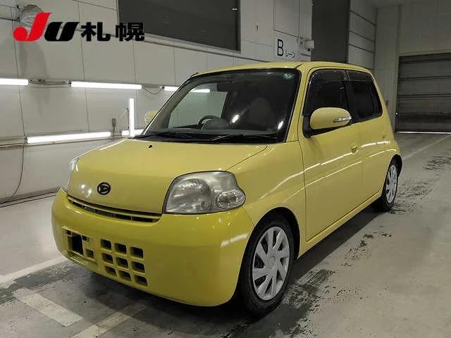Daihatsu ESSE — фото 1