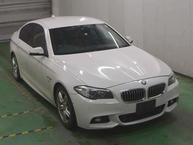 BMW 5-Series — фото 1