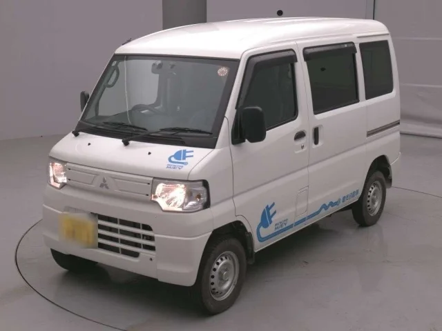 Mitsubishi MINICAB MIEV — фото 1