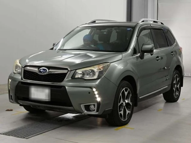 Subaru FORESTER — фото 1