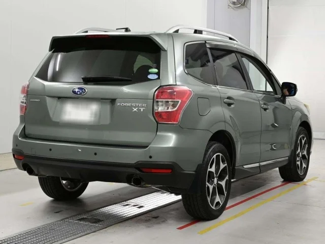 Subaru FORESTER — фото 2