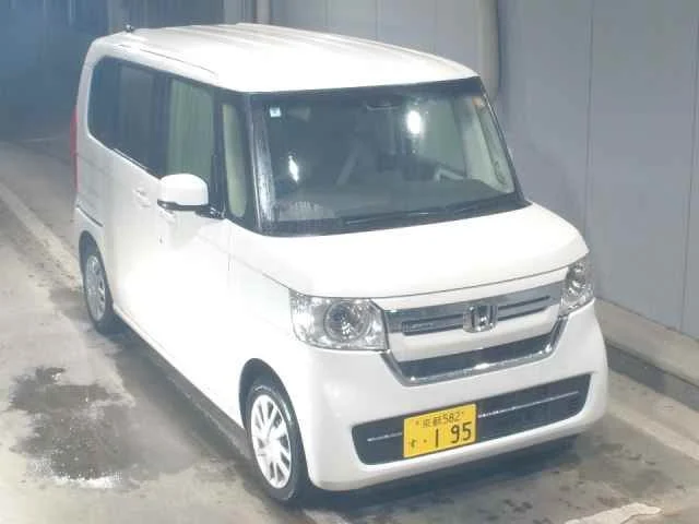 Honda N BOX