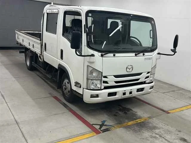 Mazda TITAN