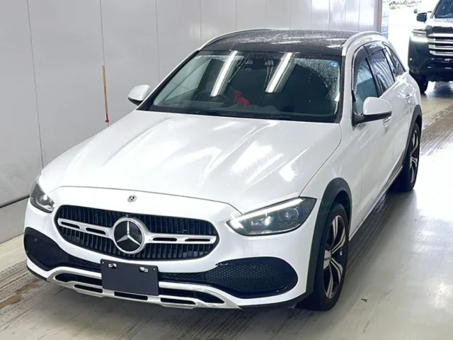 Mercedes-Benz C CLASS WAGON — фото 1