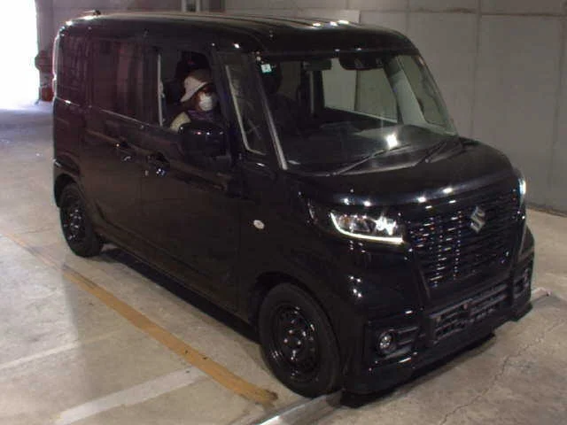Suzuki SPACIA BASE