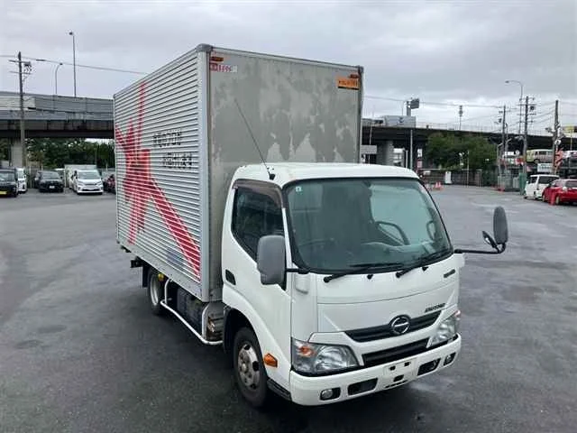 HINO DUTRO