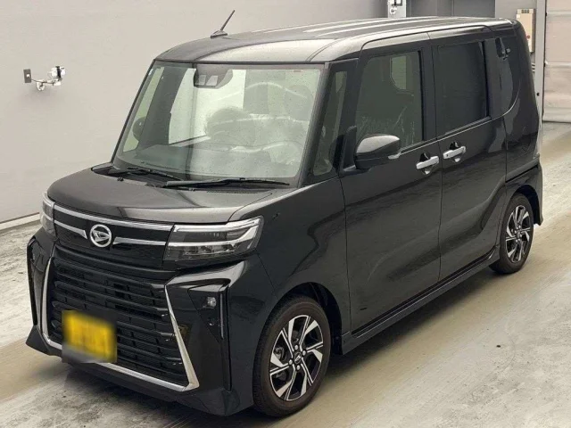 Daihatsu TANTO — фото 1