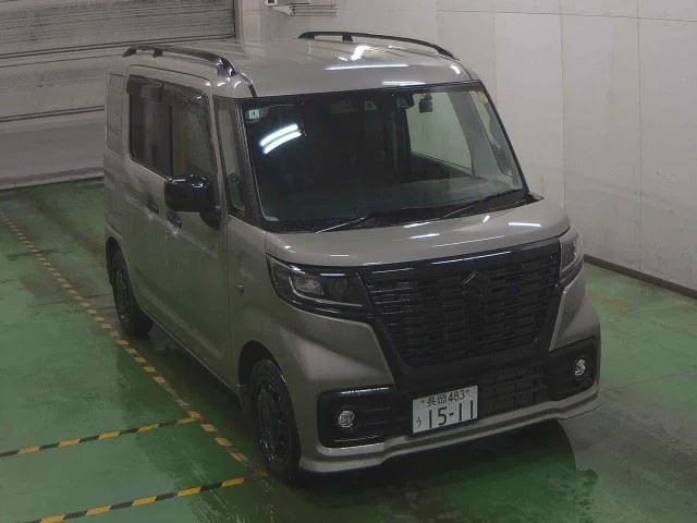 Suzuki SPACIA BASE