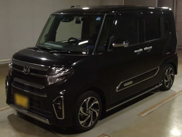 Daihatsu TANTO — фото 1