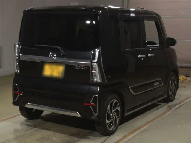 Daihatsu TANTO — фото 2