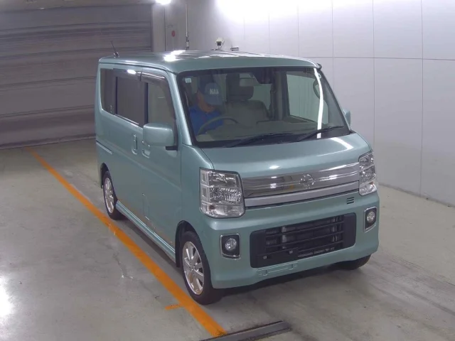 Nissan CLIPPER RIO