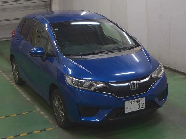 Honda FIT — фото 1