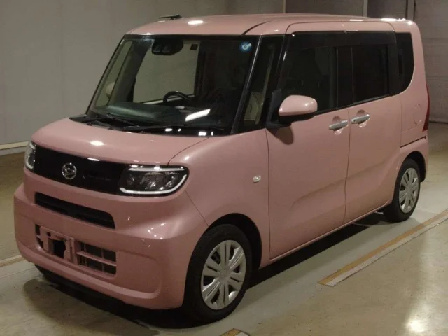 Daihatsu TANTO — фото 1