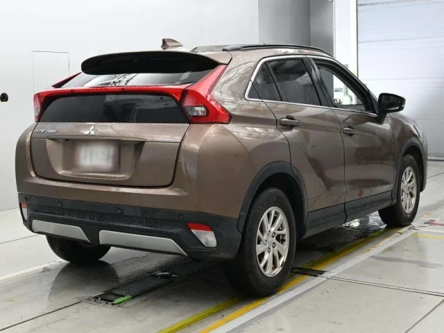 Mitsubishi ECLIPSE CROSS — фото 2