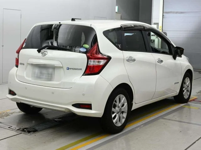 Nissan NOTE — фото 2