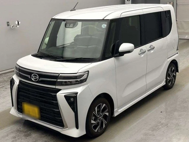 Daihatsu TANTO — фото 1