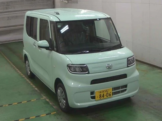 Daihatsu TANTO — фото 1
