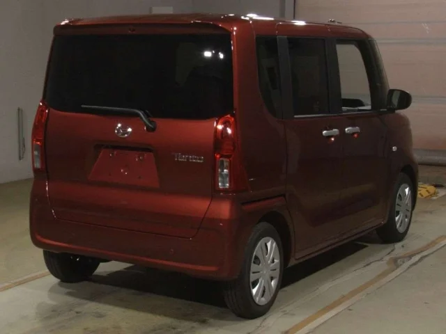 Daihatsu TANTO — фото 2