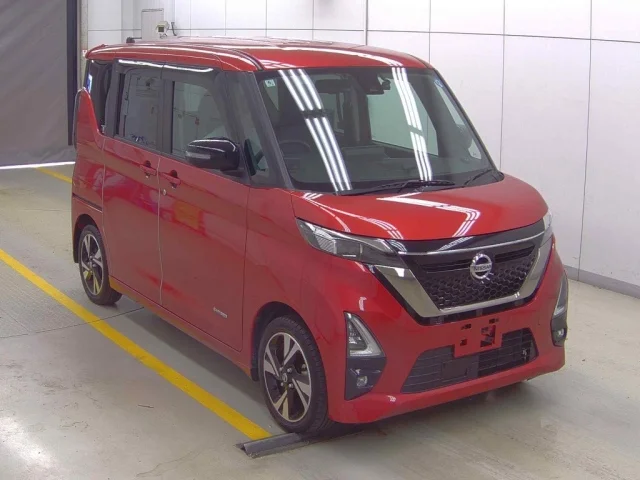 Nissan ROOX