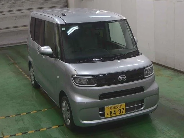 Daihatsu TANTO — фото 1