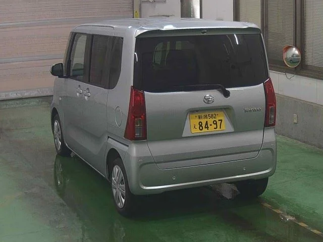 Daihatsu TANTO — фото 2