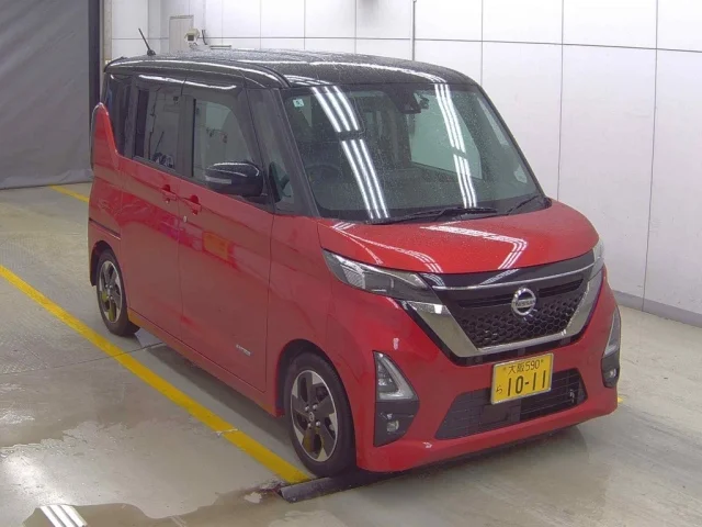 Nissan ROOX