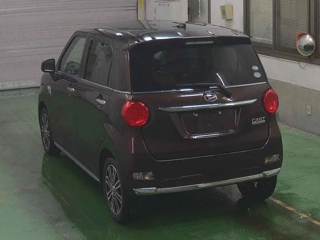 Daihatsu CAST — фото 2