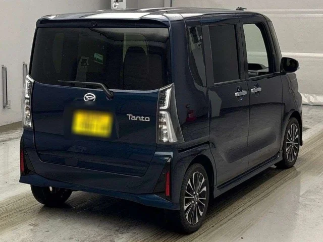 Daihatsu TANTO — фото 2