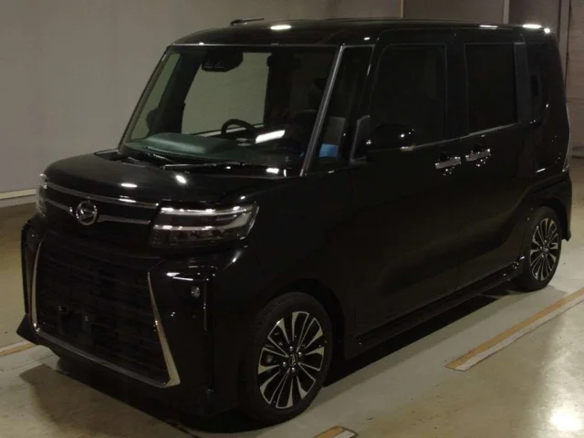 Daihatsu TANTO — фото 1
