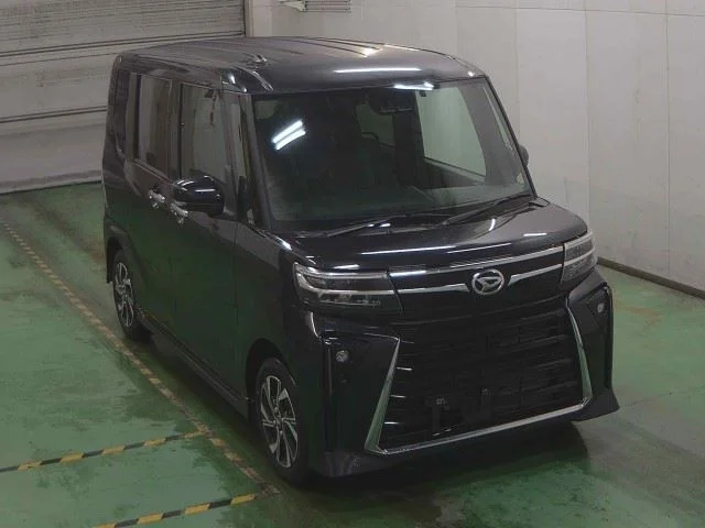 Daihatsu TANTO — фото 1