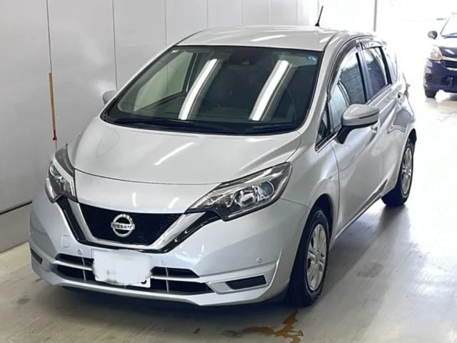 Nissan NOTE — фото 1