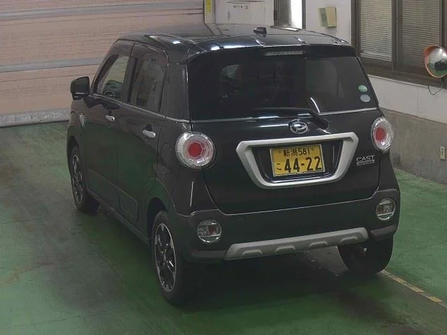 Daihatsu CAST — фото 2
